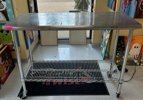 (1) ROLLING STAINLESS STEEL TABLE