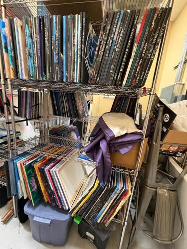 (1) WIRE 4-TIER STORAGE SHELVING UNIT