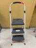 (1) 3 STEP FOLDING STEP STOOL