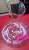 (1) WINE DECANTER