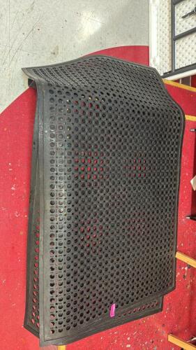 (2) HEAVY DUTY RUBBER MATTS