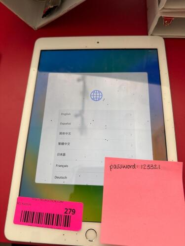 (1) APPLE UNLOCKED IPAD