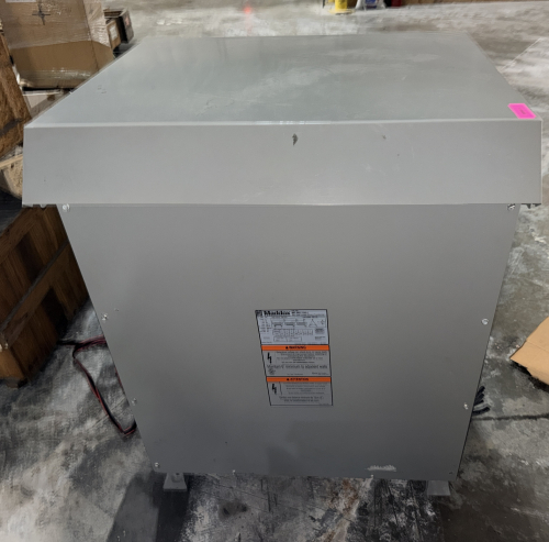 150 KVA DRY-TYPE ENERGY EFFICIENT DISTRIBUTION TRANSFORMER. FLOOR-MOUNTED NEMA 3R ENCLOSURE WITH VENTILATED STEEL CABINET.