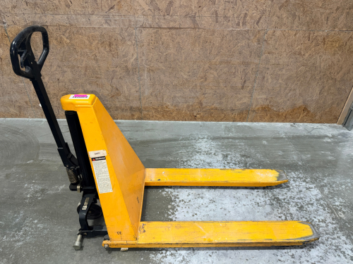 3300 LB.. CAPACITY PALLET JACK ( YELLOW )