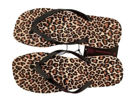(1) PAIR OF FLIP FLOPS