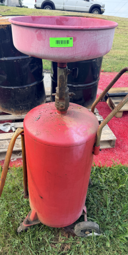 PORTABLE AIR-OPERATED WASTE OIL DRAIN WITH COLLECTION FUNNEL