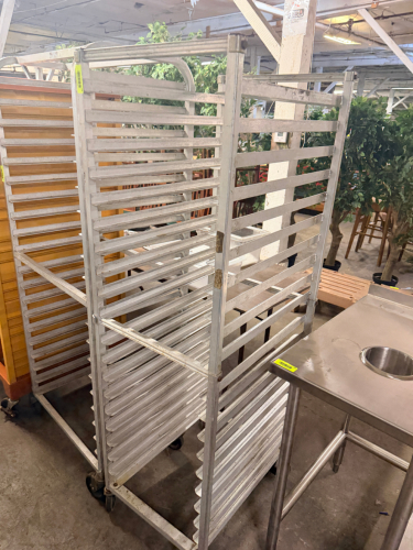 TWENTY PAN ROLL ABOUT TRAY RACK