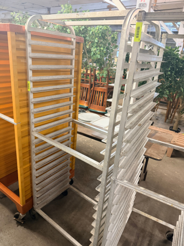 TWENTY PAN ROLL ABOUT TRAY RACK