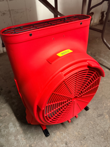 FLOOR BLOWER FAN.