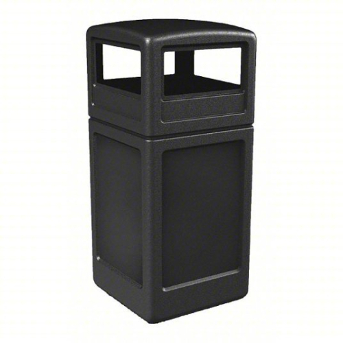 (1) TRASH CAN
