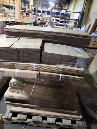 (1) PALLET OF APPROX (200) MISC MOVING BOXES