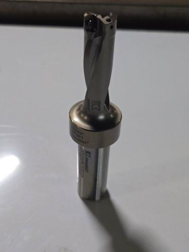 (1) FLANGED SHANK INDEXABLE DRILL BODY