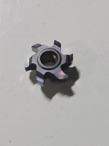(8) CARBIDE GROOVING INSERTS