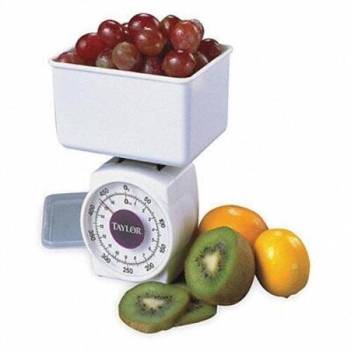 DESCRIPTION: (1) DIAL SCALE BRAND/MODEL: TAYLOR #3NZN2 INFORMATION: WHITE RETAIL$: $10.00 SIZE: 1 LB WEIGHT CAPACITY QTY: 1