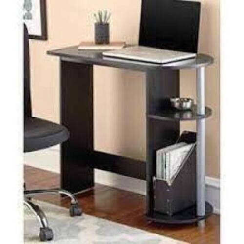 (1) COMPUTER DESK