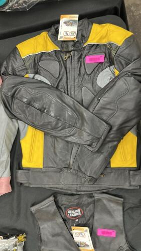 (1) BLACK AND YELLOW MOTORCYCLE JACKET