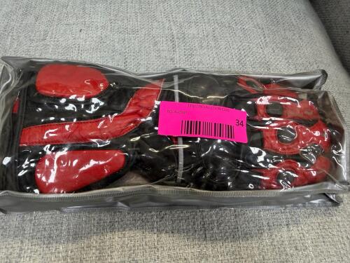 (1)MOTORCYCLE GLOVES - BLACK & RED