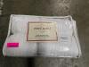 (1) ULTRA SOFT BODY PILLOW