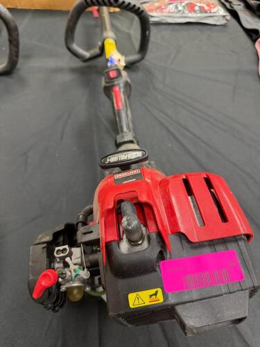 (1) GAS STRING TRIMMER