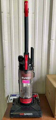 (1) EUREKA AIRSPEED BAGLESS COMPACT UPRIGHT VACUUM CLEANER