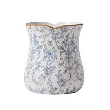 (1) SCALLOP VASE