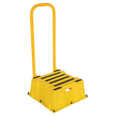 (1) NESTABLE STEP WITH HANDRAILS