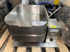 MARKET FORGE ELECTRIC TILTING BRAISING PAN / TILT SKILLET WITH STAINLESS STEEL COOKING PAN, MANUAL TILT LEVER, THERMOSTATIC TEMPERATURE CONTROL, INDICATOR LIGHT, AND STAINLESS STEEL BASE. - 3