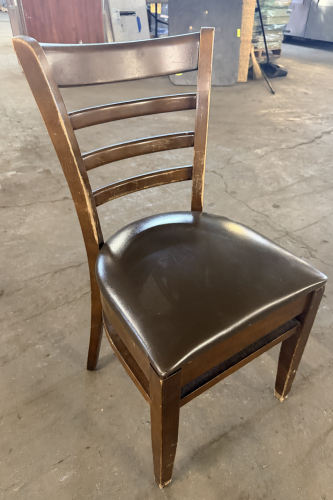 (4) WOOD LADDER BACK CHAIRS W/ BROWN VINYL SEAT CUSHIONS.