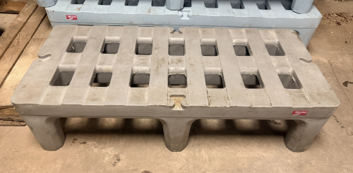 4' HEAVY DUTY PLASTIC DUNNAGE RACK