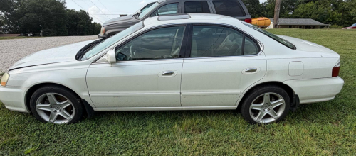 (1) WHITE 2003 ACURA 3.2 TL TYPE-S FOUR-DOOR SEDAN WITH 3.2L VTEC ENGINE, AUTOMATIC TRANSMISSION, BEIGE LEATHER INTERIOR, POWER SUNROOF, ALLOY WHEELS, POWER SEATS, AND CRUISE CONTROL. VIN: 19UUA56883A004208. VEHICLE SHOWS DIRT, CLOUDY HEADLIGHTS, EXTERIOR