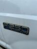 (1) WHITE FORD F250 4X4 - 6