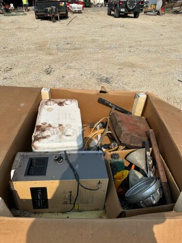 (1) GAYLORD CONTAINING MISC ITEMS AS SHOWN