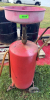 PORTABLE AIR-OPERATED WASTE OIL DRAIN WITH COLLECTION FUNNEL