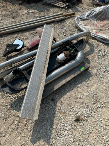 (1) PALLET CONTAINING USED PARTS