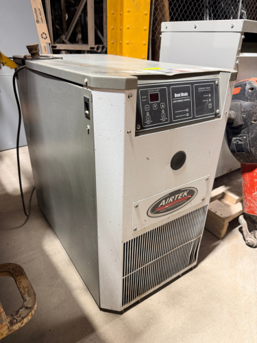 REFRIGERATED COMPRESSED AIR DRYER WITH ENCLOSED METAL CABINET, DIGITAL DEWPOINT CONTROL, DUAL MODE LOAD DEMAND CONTROL