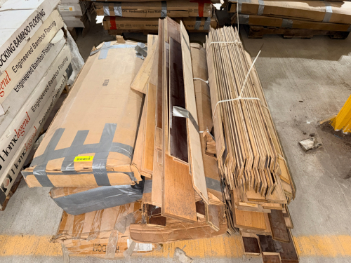 (1) PALLET OF ASSORTED ENGINEERED BAMBOO AND WOOD FLOORING CONSISTING OF LOOSE AND PARTIALLY BOXED TONGUE-AND-GROOVE PLANKS IN MULTIPLE NATURAL, MEDIUM BROWN, AND DARK BROWN FINISHES.