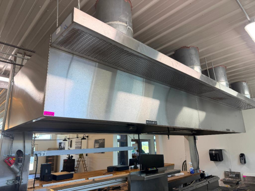 14.5' ACCUREX COMMERCIAL STAINLESS STEEL TYPE I EXHAUST HOOD SYSTEM WITH BAFFLE GREASE FILTERS, INTEGRATED LIGHTING, DUCT CONNECTIONS, ACCUREX ROOFTOP MAKE-UP AIR UNIT, EXHAUST FAN, ANSUL FIRE SUPPRESSION COMPONENTS, AND CONTROL CABINET.