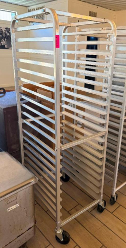 TWENTY PAN ROLL ABOUT TRAY RACK