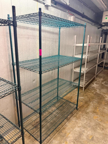 (1) HEAVY DUTY 4 TIER WIRE SHELF