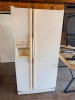 (1) WHIRPOOL HOUSE HOLD REFRIGERATOR