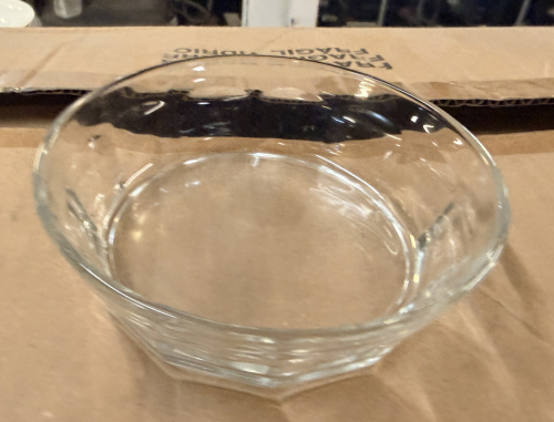 (36) 5" CLEAR GLASS BOWLS.