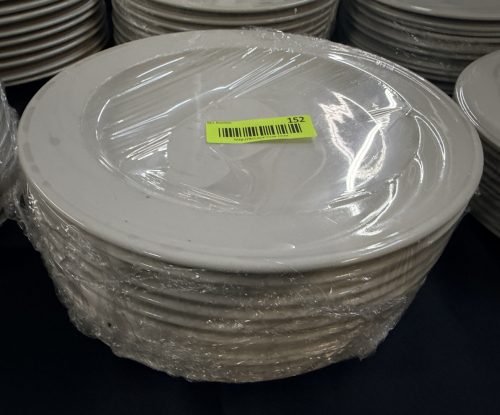 (10) 10.5" WHITE CHINA PLATES.