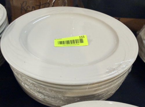 (10) 10.5" WHITE CHINA PLATES.