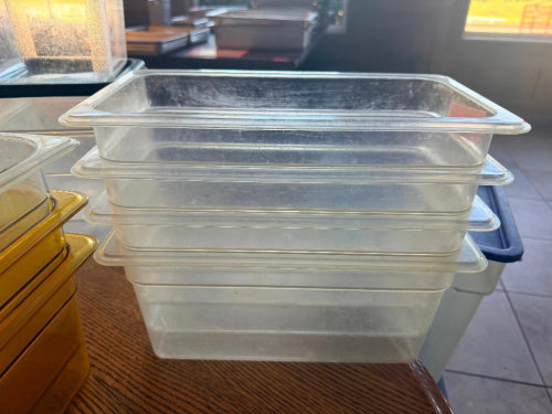 (4) 1/3 SIZE PLASTIC INSERTS.