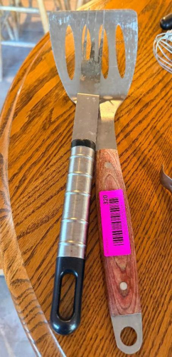 BBQ FORK AND TURNER.