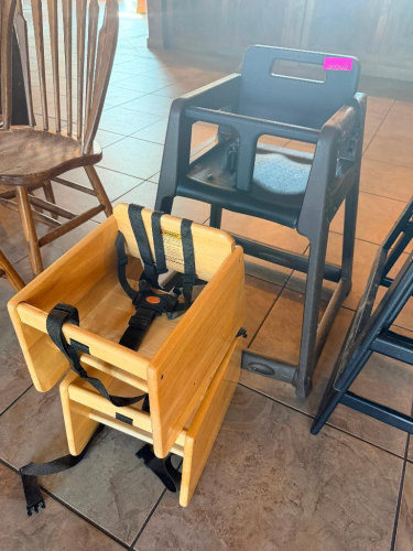 (1) BLACK HIGH CHAIR AND (2) BOOSTER SEATS,
