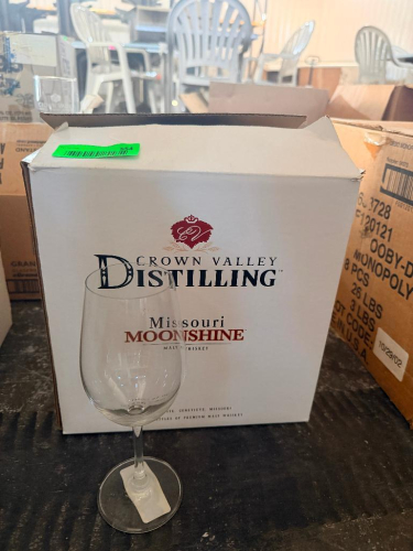 (6) "CROWN VALLEY WINERY" LOGO WINE GLASSES