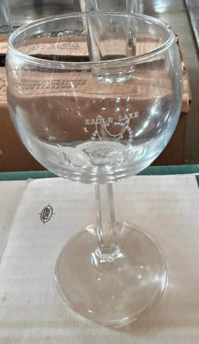 (12) EAGLE LAKE LOGO WINE GLASSES