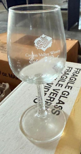 (48) "CROWN VALLEY WINERY" LOGO WINE GLASSES