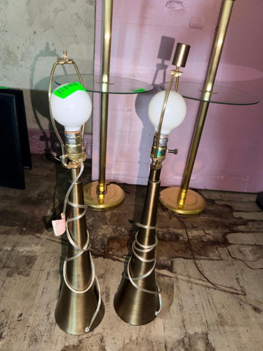 (2) MATCHING DECORATIVE TABLE LAMPS WITH TAPERED BRONZE-TONE METAL BASES, WHITE GLASS GLOBE ACCENTS
